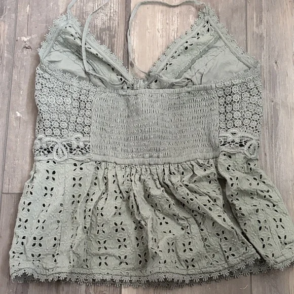 Abercrombie & Fitch Lace Camisole in Soft Green - Picture 4 of 5